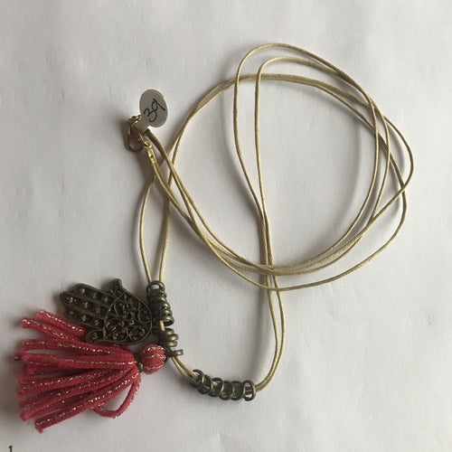 Necklace pink tassel hamsa